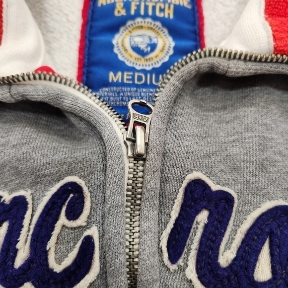 VTG Abercrombie & Fitch Sweat Jacket, Gray/Rd, Mens Small (listing as) - Picture 6 of 8